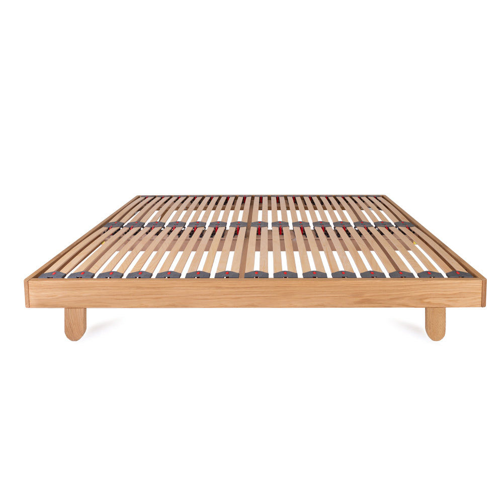 Blengdale Solid Oak Bed Frame with Recessed Vertical Bed Legs – Emperor