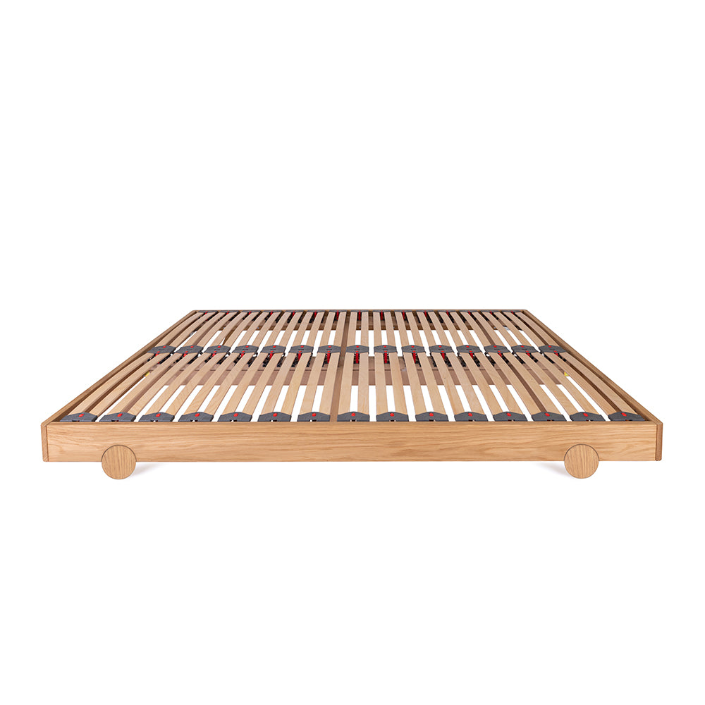 Charnwood - 4ft 6 UK Double - Solid Oak Bed Frame - Low Platform - Circular Leg