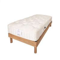 Grizedale Edge-Free Solid Oak Bed Frame with Interchangeable Recessed Legs – Small Double (4ft)